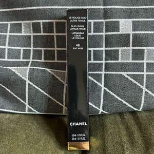 Chanel Ultrawear Liquid Lip Color Soft Rose